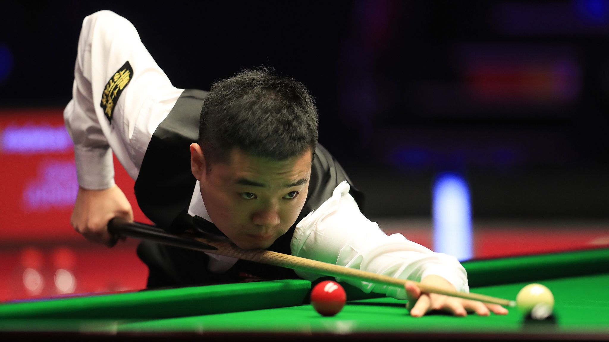 引人入胜 引人入胜