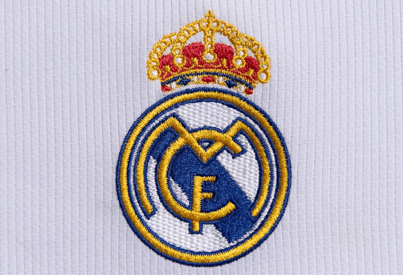 不是乏味的 不是乏味的