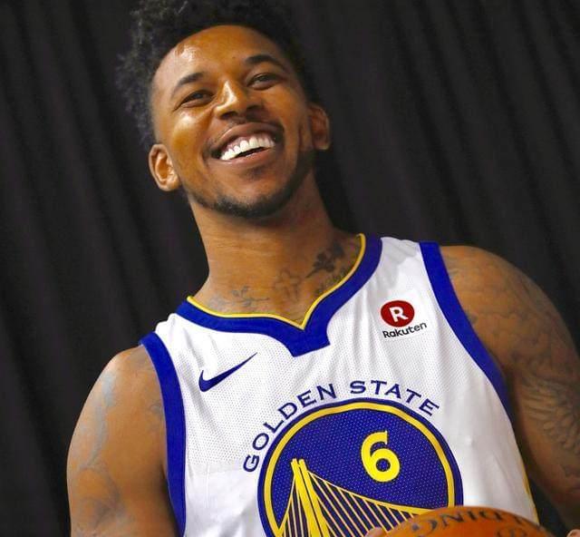 手寻求角色 手寻求角色