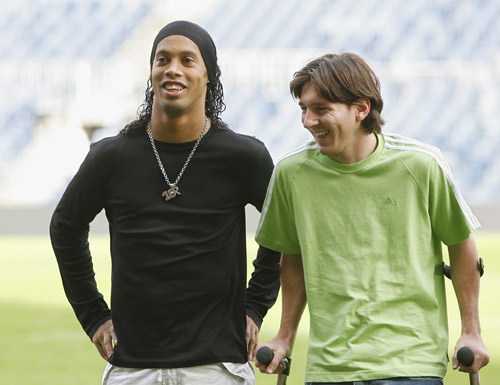 围与半空间 围与半空间